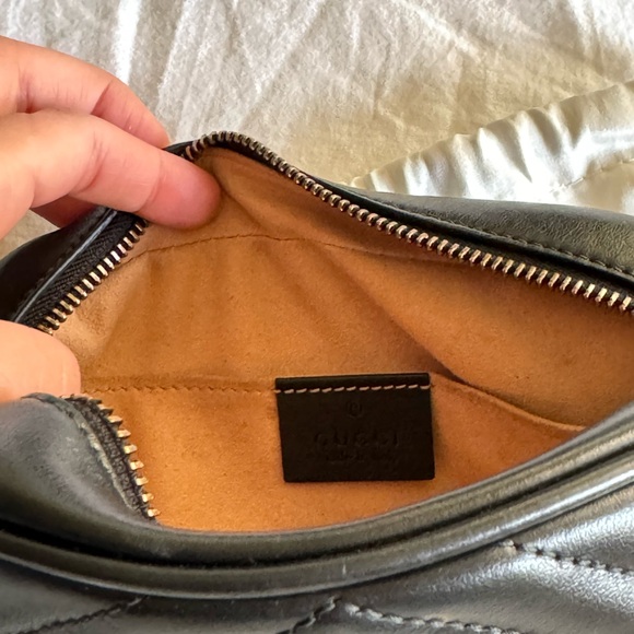 Pre-owned Like New Gucci Marmont Crossbody - Picture 4 of 12